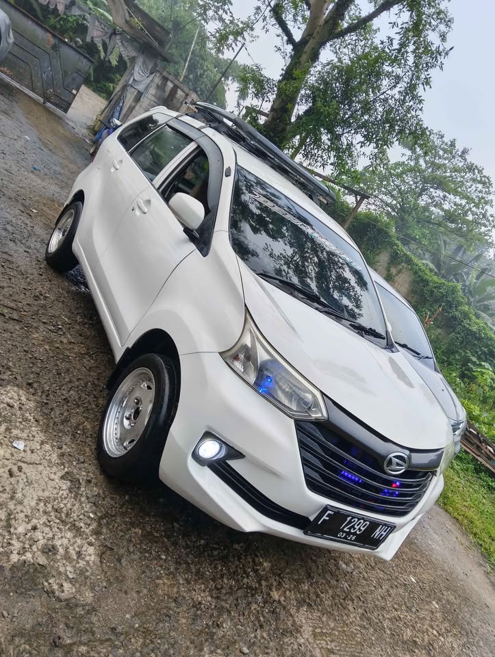 Daihatsu xenia barong 2016