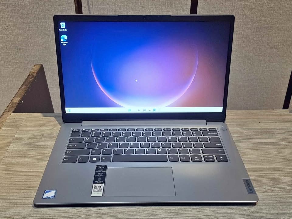 Laptop Lenovo Ideapad Slim 1i,Intel Celeron N4020,Ram 8/256 GB