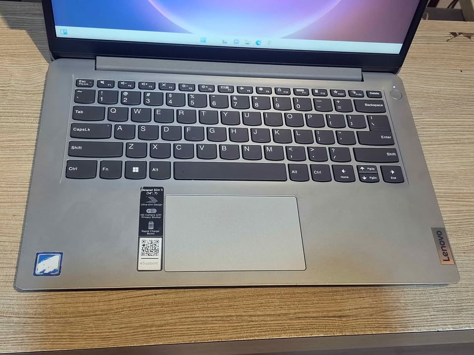 Laptop Lenovo Ideapad Slim 1i,Intel Celeron N4020,Ram 8/256 GB