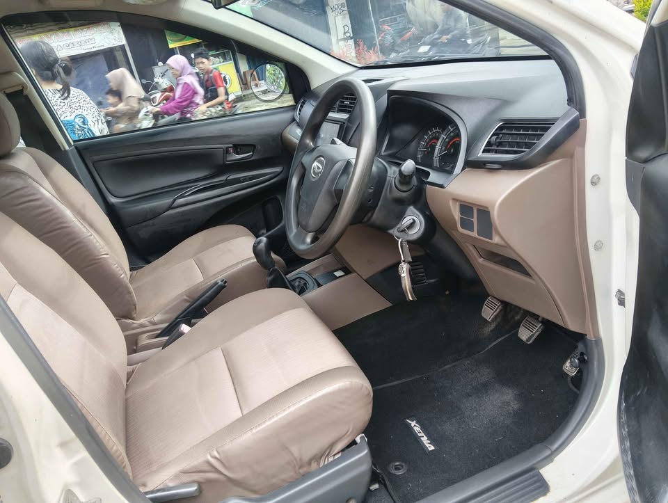 Daihatsu xenia barong 2016