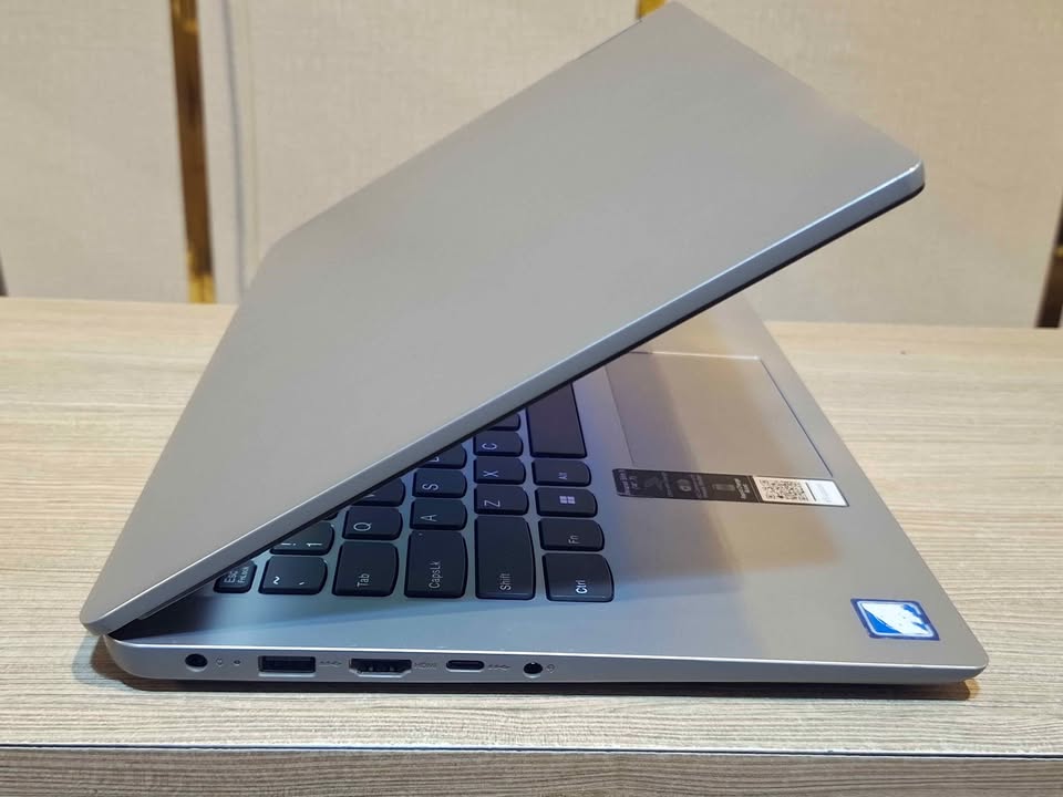 Laptop Lenovo Ideapad Slim 1i,Intel Celeron N4020,Ram 8/256 GB