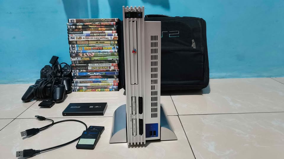 Ps2 silver Limited edition