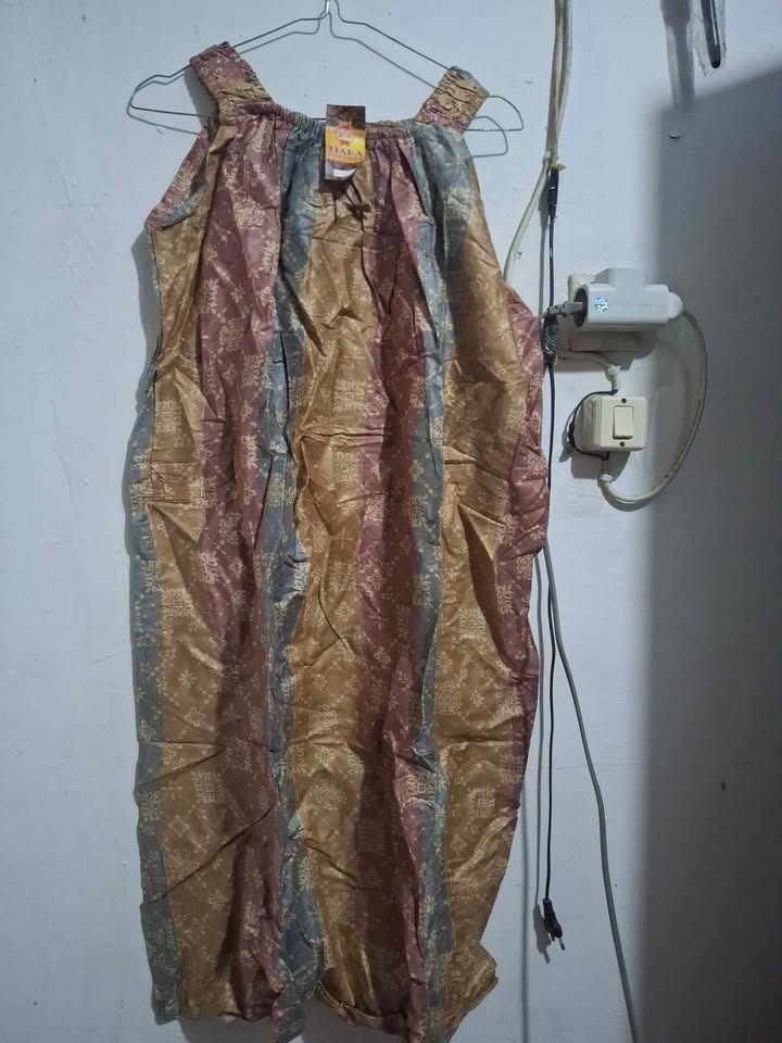 Pakaian wanita