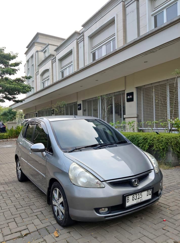 Honda Jazz Matik 1.5 2006