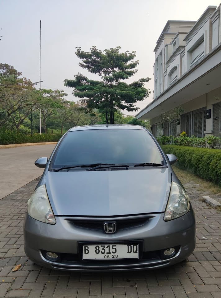Honda Jazz Matik 1.5 2006