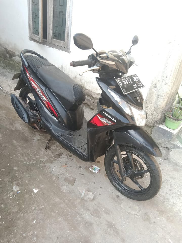 Honda Beat FI 2014