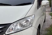 Honda Freed 1.5 AT