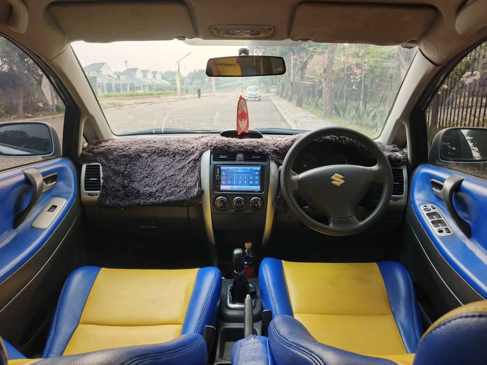 Suzuki Aerio 2005