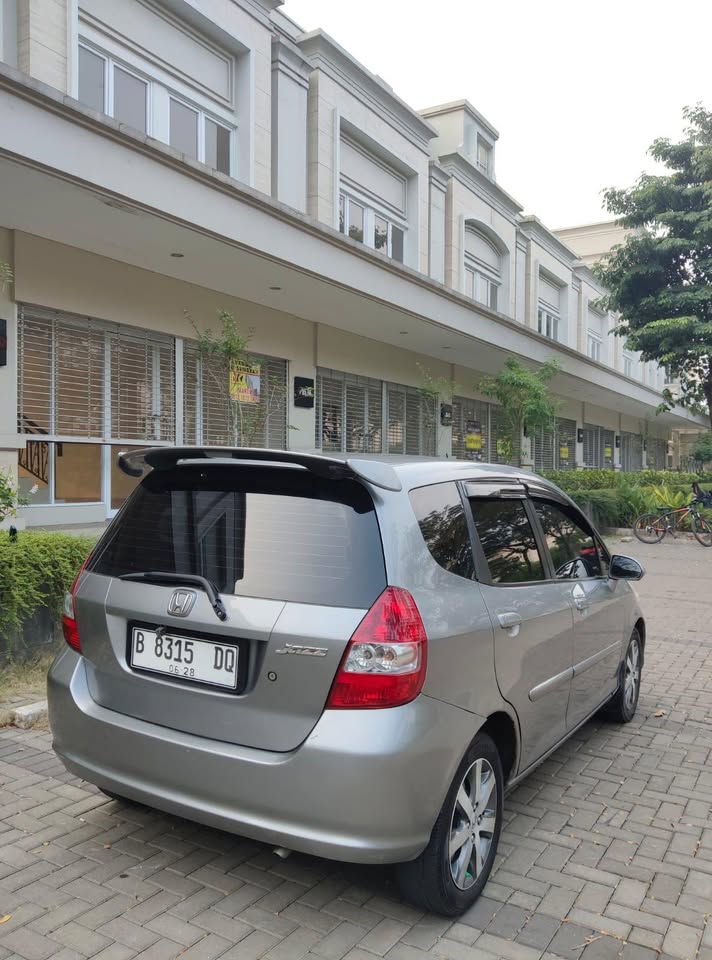 Honda Jazz Matik 1.5 2006