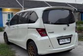 Honda Freed 1.5 AT