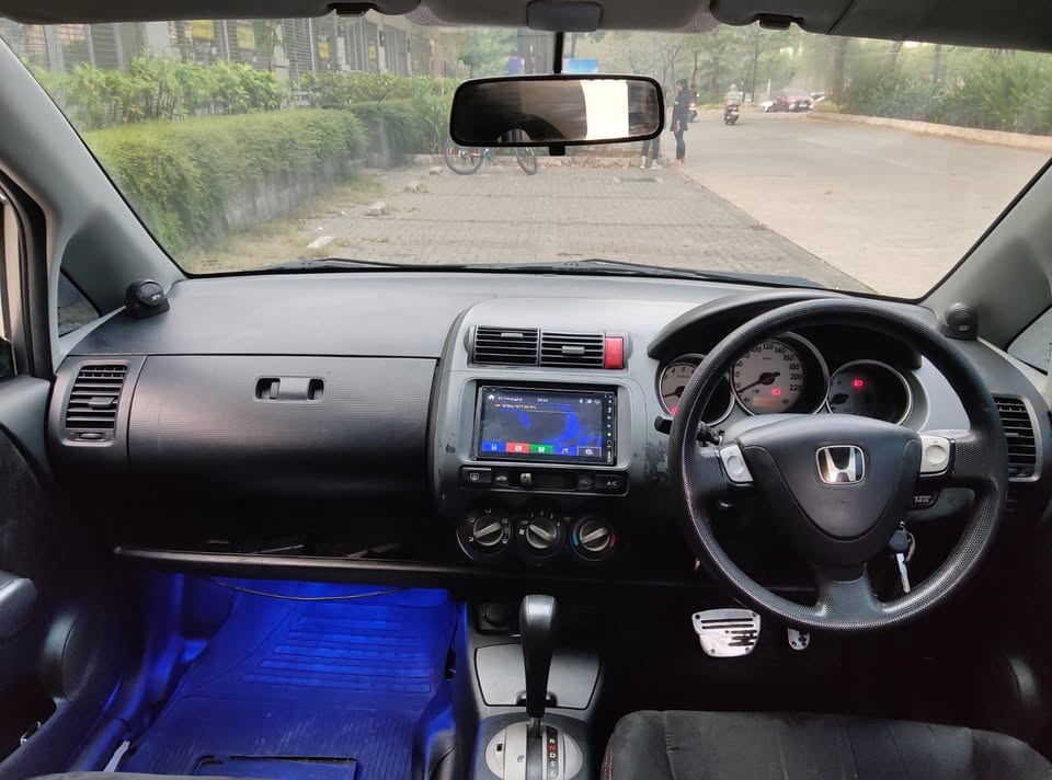 Honda Jazz Matik 1.5 2006